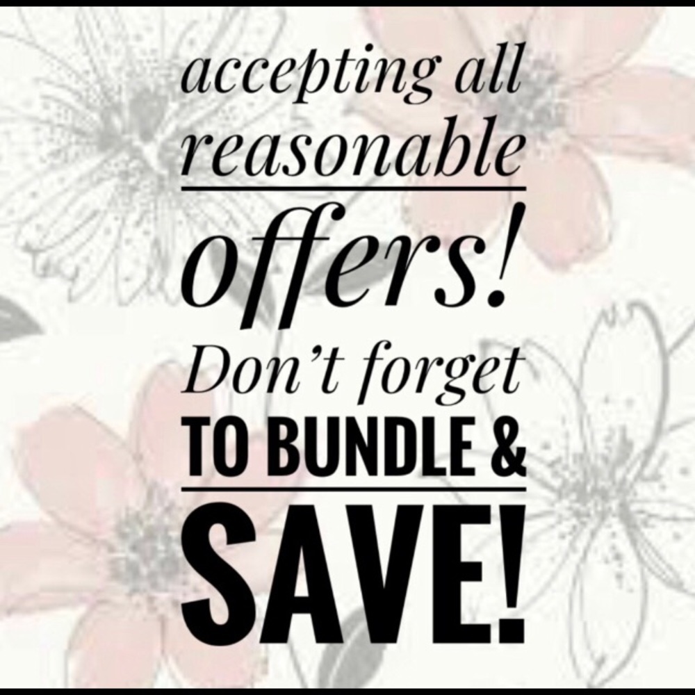⭐️Check out my closet! ⭐️Make me an offer!!⭐️